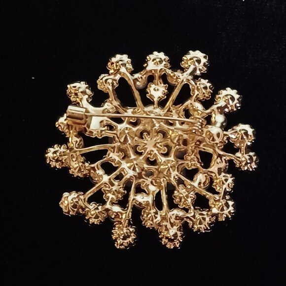 Pearl & Rhinestone Broooch - Picture 2 of 3